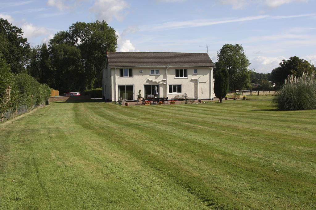 ميريدين Broadwell Guest House المظهر الخارجي الصورة